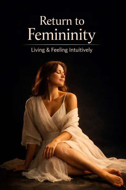 Spirituelle Frau in Verbindung mit ihrer Weiblichkeit und Intuition in der Natur
